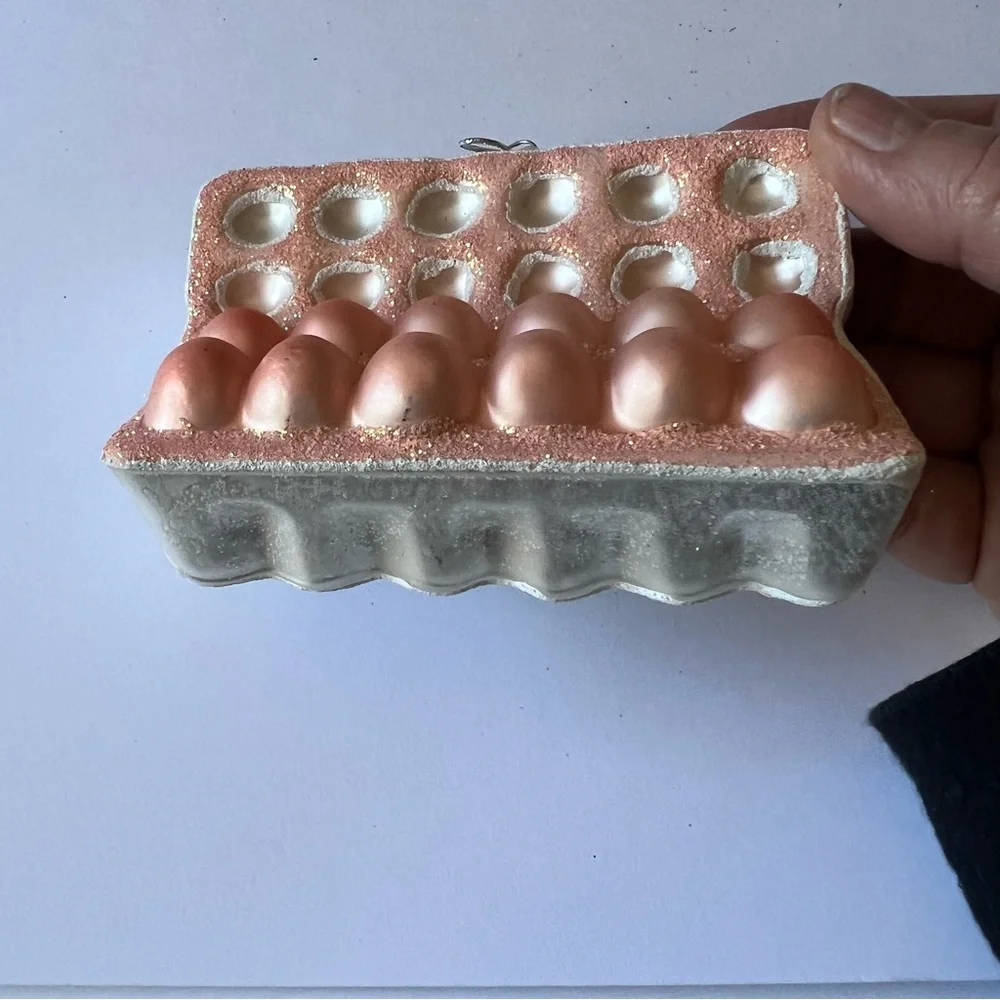 CODY FOSTER ONE DOZEN BROWN ORGANIC EGGS GLASS CHRISTMAS ORNAMENT NEW